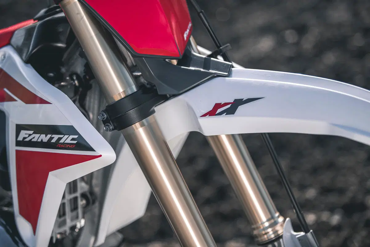 Fantic Motor XX e XE 125 2 tempi: TEST anteprima modelli 2021 Racing (5)
