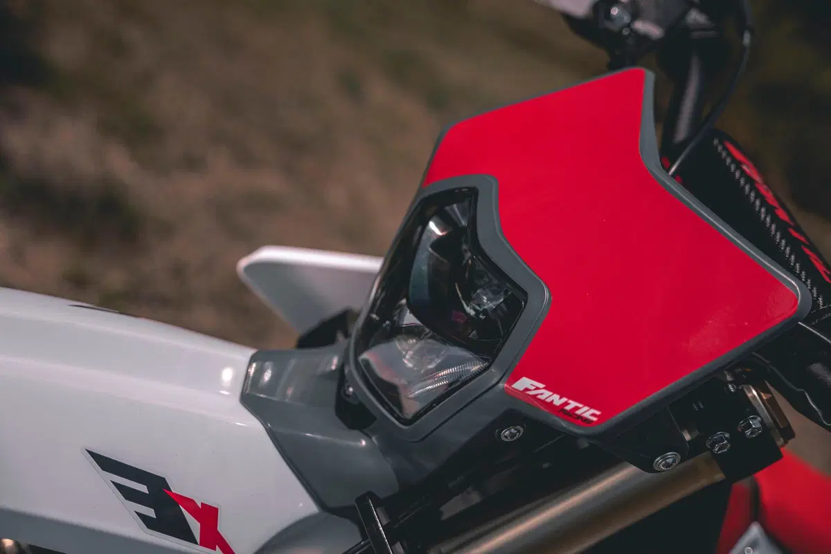 Fantic Motor XX e XE 125 2 tempi: TEST anteprima modelli 2021 Racing (8)