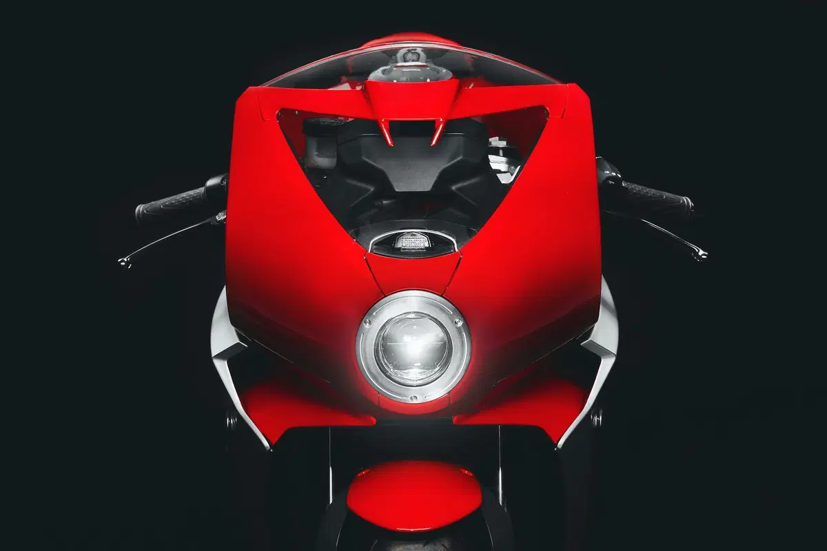 MV Agusta Superveloce 800: sempre più sexy e ancora più estrema [GALLERY FOTO E VIDEO] (35)