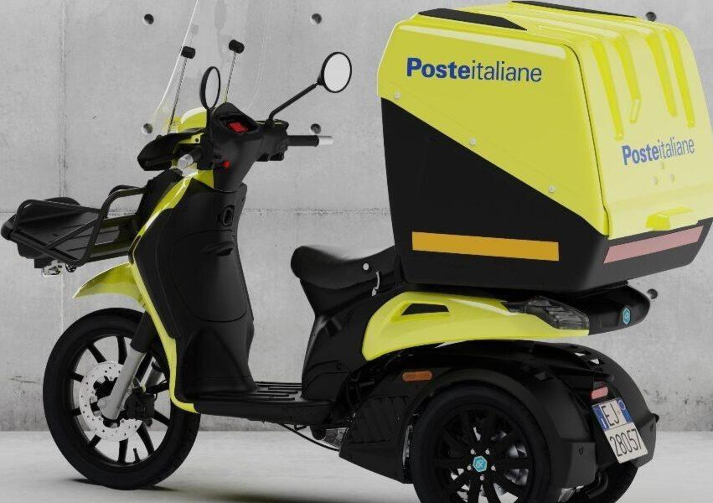 Piaggio: commessa di 5.000 scooter da Poste Italiane