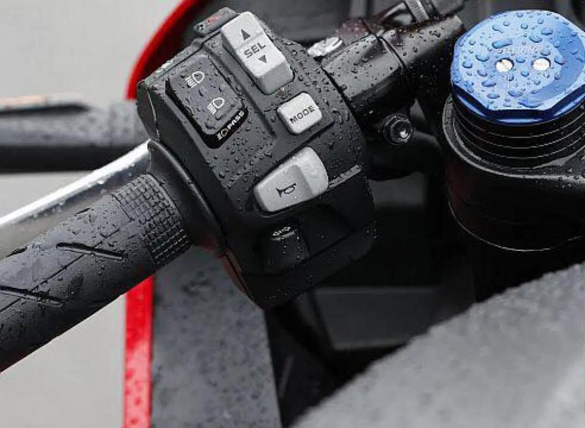 Honda CBR600RR 2021: niente Europa? (Nuove foto) (8)