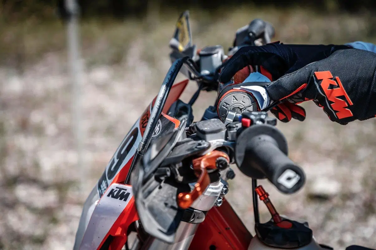 Trofeo Enduro KTM/Husqvarna: grande ripartenza da Salice Terme con 340 moto (2)