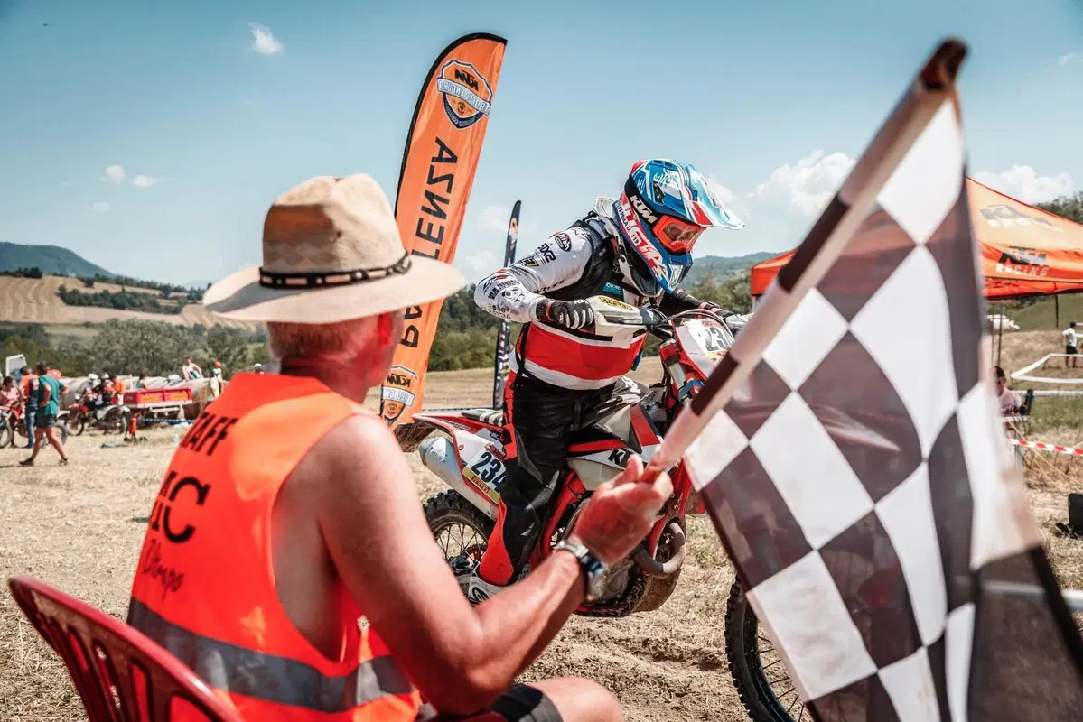 Trofeo Enduro KTM/Husqvarna: grande ripartenza da Salice Terme con 340 moto (6)