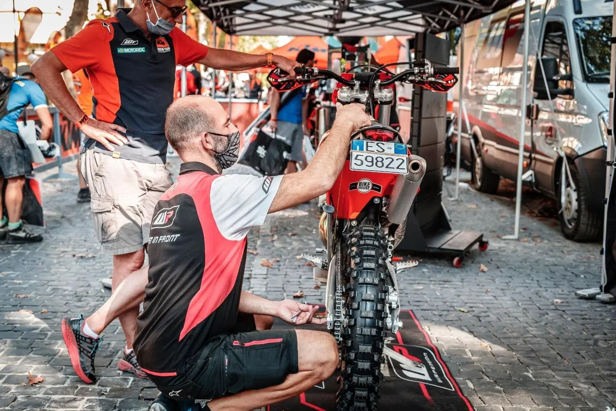 Trofeo Enduro KTM/Husqvarna: grande ripartenza da Salice Terme con 340 moto (19)