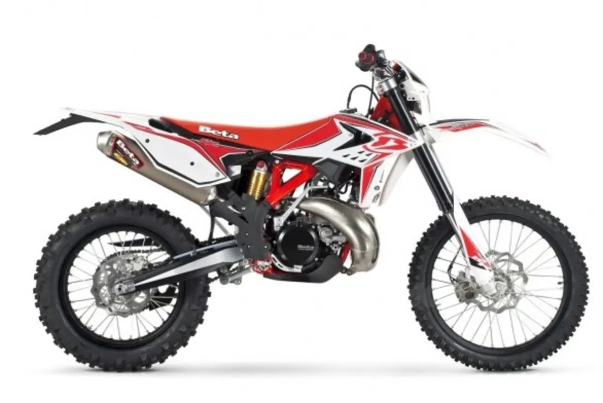 La gamma Beta Enduro 2013. Arrivano anche i 2 tempi! (2)