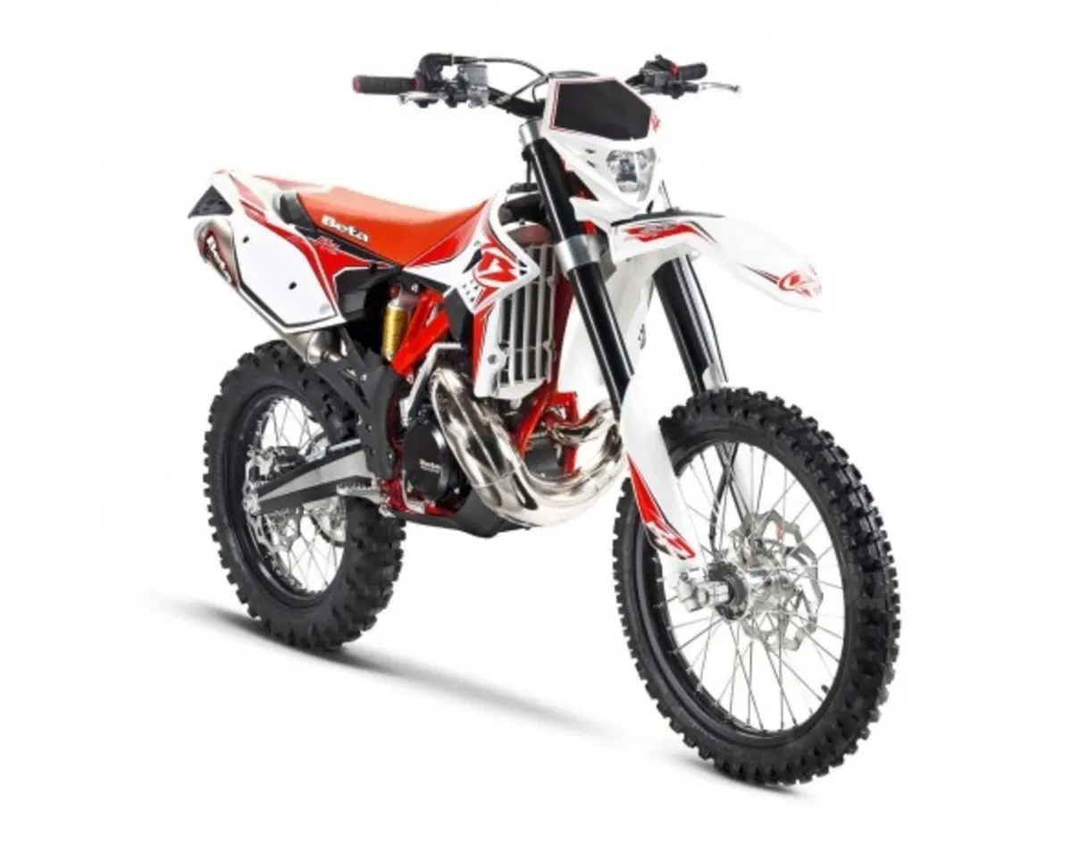 La gamma Beta Enduro 2013. Arrivano anche i 2 tempi! (3)
