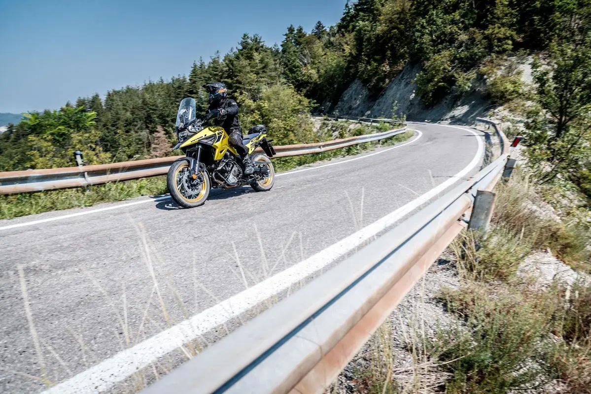 Al Tour delle 4 Regioni con la Suzuki V-Strom 1050XT
