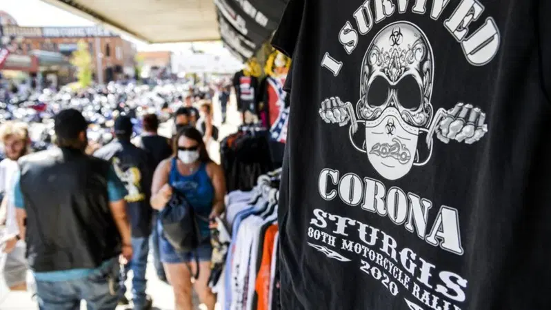 Mascherina obbligatoria dopo l'esperienza del raduno di Sturgis