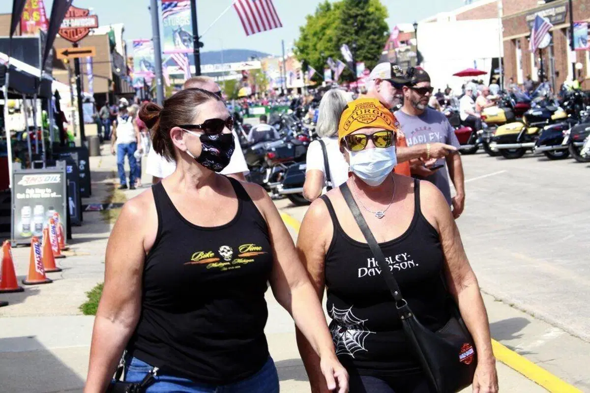 Mascherina obbligatoria dopo l'esperienza del raduno di Sturgis (10)