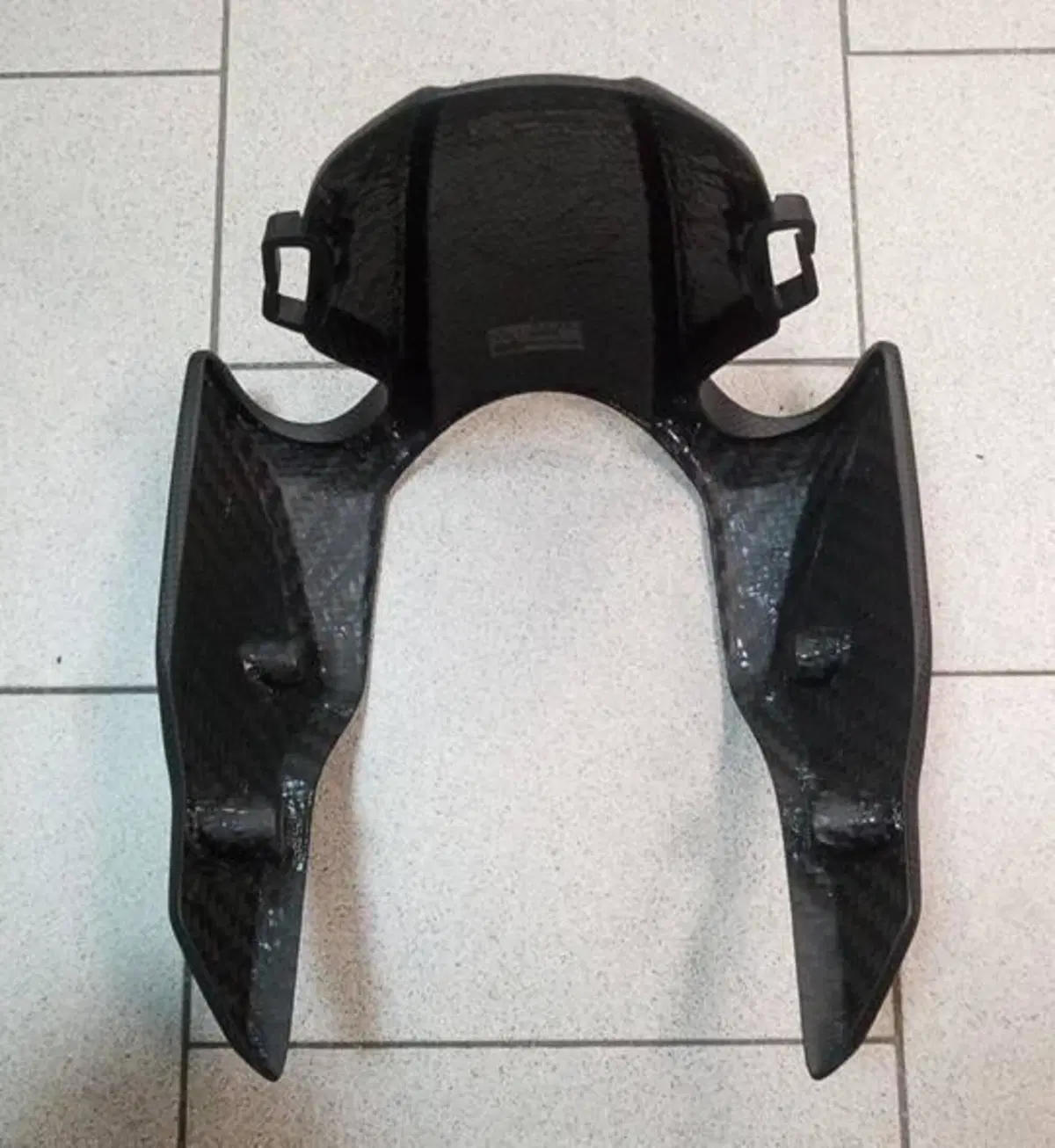 Paraf ant carbonio HYP Ducati (9)
