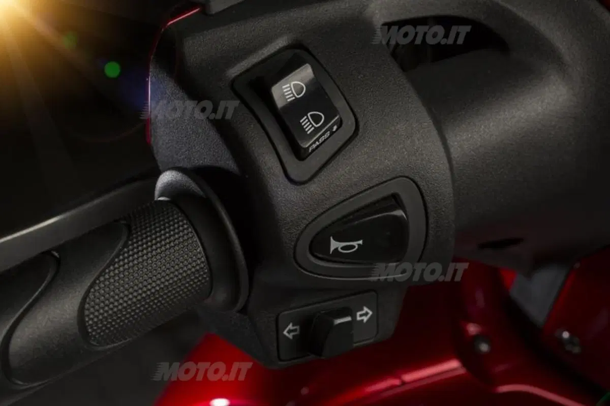 Honda SH 125i e 150i ABS  (22)