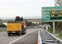 Autostrade: benza-cartelloni col prezzo che non c’è