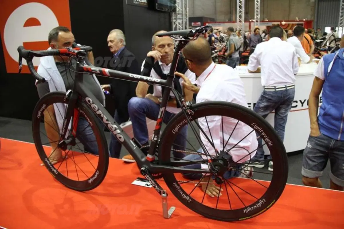 EICA 2012 Verona: la bici c’è, lo show è in arrivo (15)