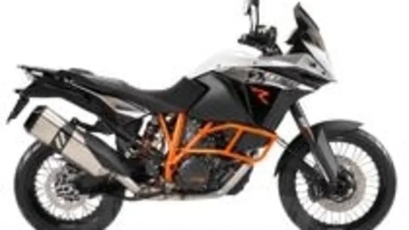 Nuova KTM Adventure 1190: ci sar&agrave; anche la R