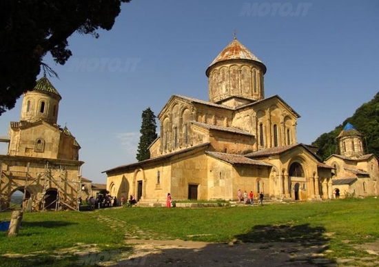 Viaggi. Moto Raid Georgia e Armenia 