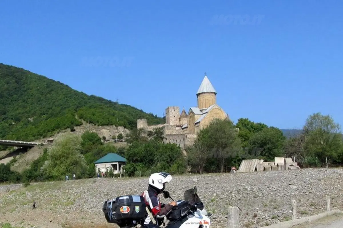Viaggi. Moto Raid Georgia e Armenia  (8)