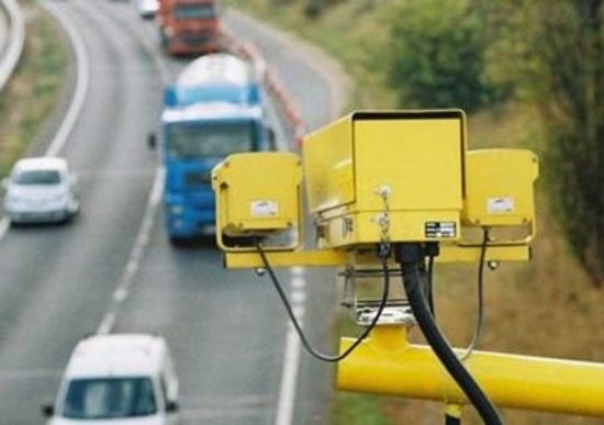 A 132 km/h con il limite di 60: motociclista italiano bandito dalle strade svizzere