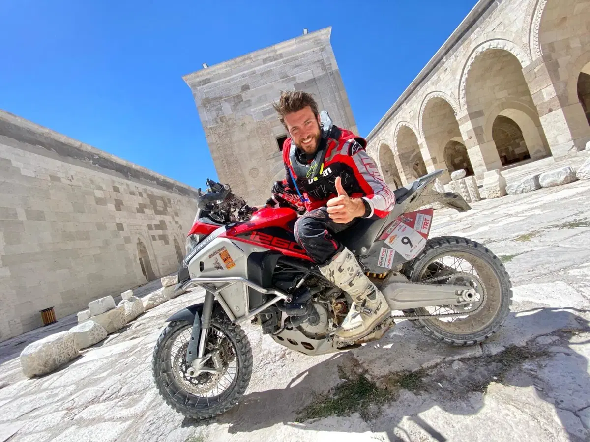 Rally-Raid. Transanatolia: Deep South. Cerutti sale al 3° posto (8)