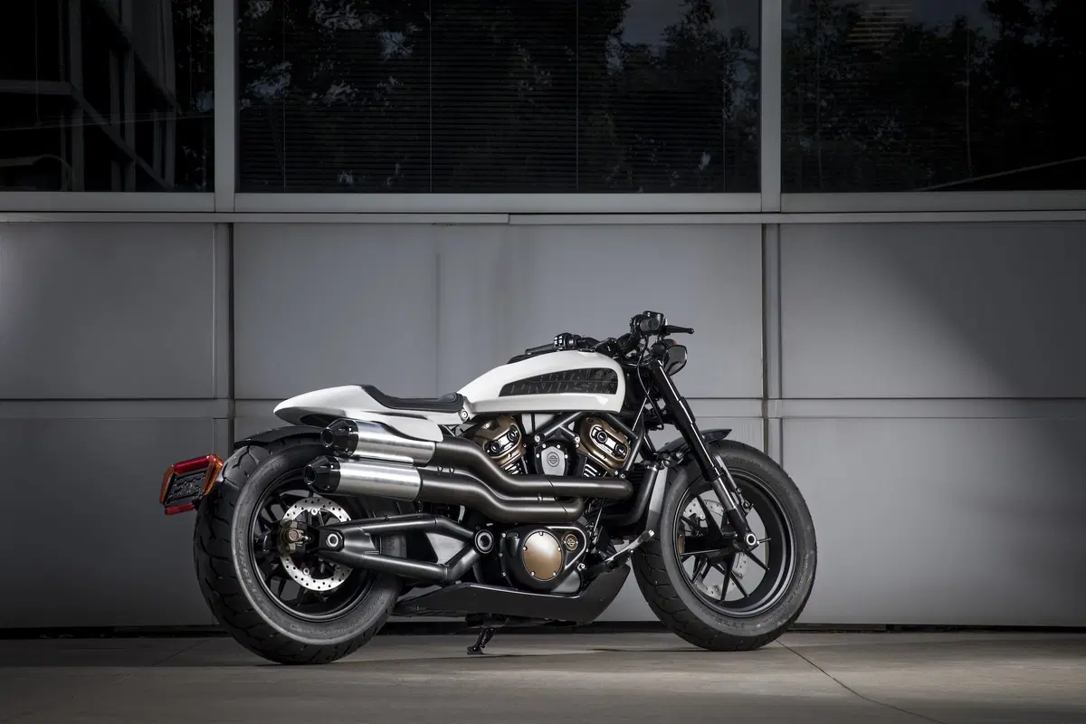 Harley-Davidson 2020: una Adventure (Pan America) e una streetfighter! (2)