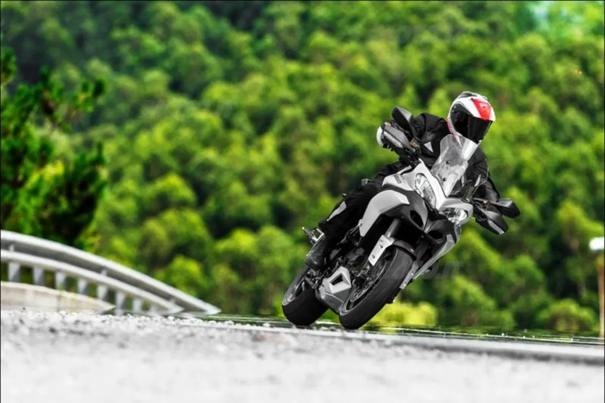 Ducati Multistrada 1200 2013: tutti i dettagli! (13)