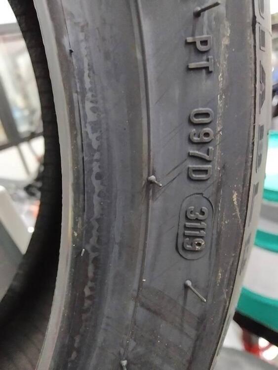 COPPIA PIRELLI DIABLO SUPERCORSA SC V3 SC1 SC2 (2)