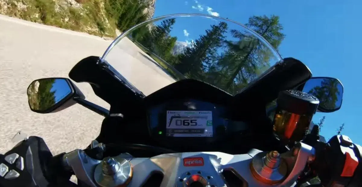 Aprilia RS 660 a EICMA 2019: 100 cavalli ed elettronica al top (3)