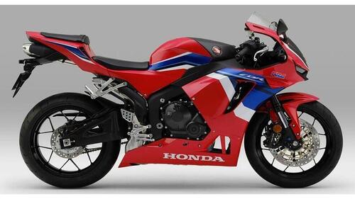 Honda CBR600RR 2021. Foto, dati e prezzo (3)