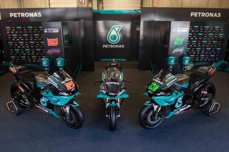 Yamaha YZF-R1 Replica Petronas MotoGP. Prezzo 56.000 euro