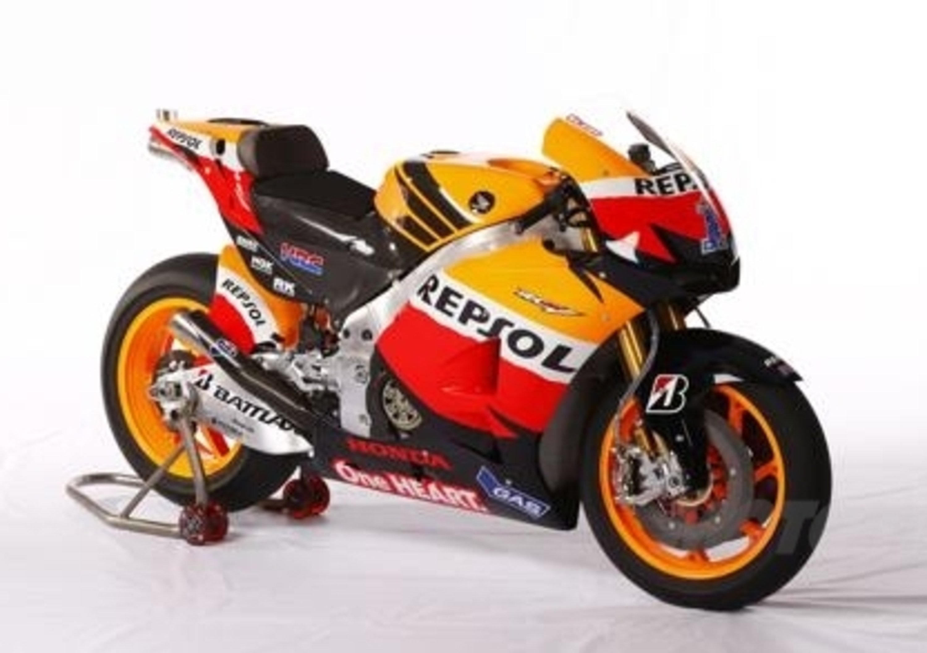 Honda: in arrivo una sportiva su base MotoGP! Sar&agrave; l&rsquo;erede della mitica RC30