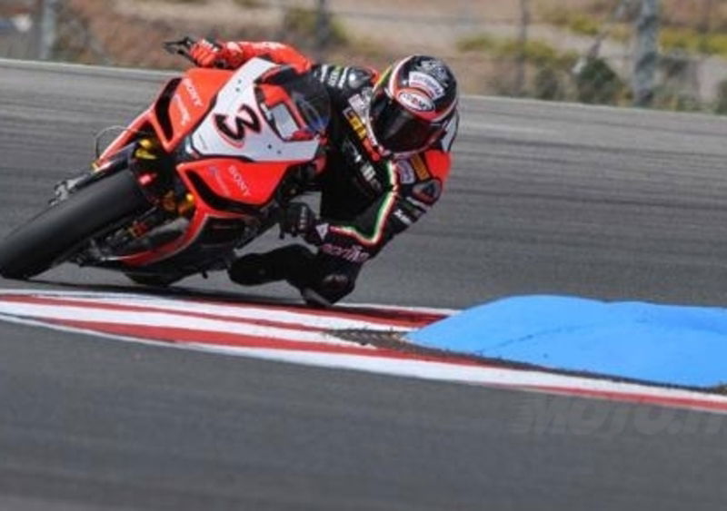 SBK. Biaggi si aggiudica le qualifiche alla Superpole di Portimao