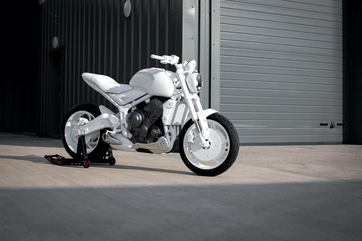 Triumph Trident Concept: una media per il 2021 (5)