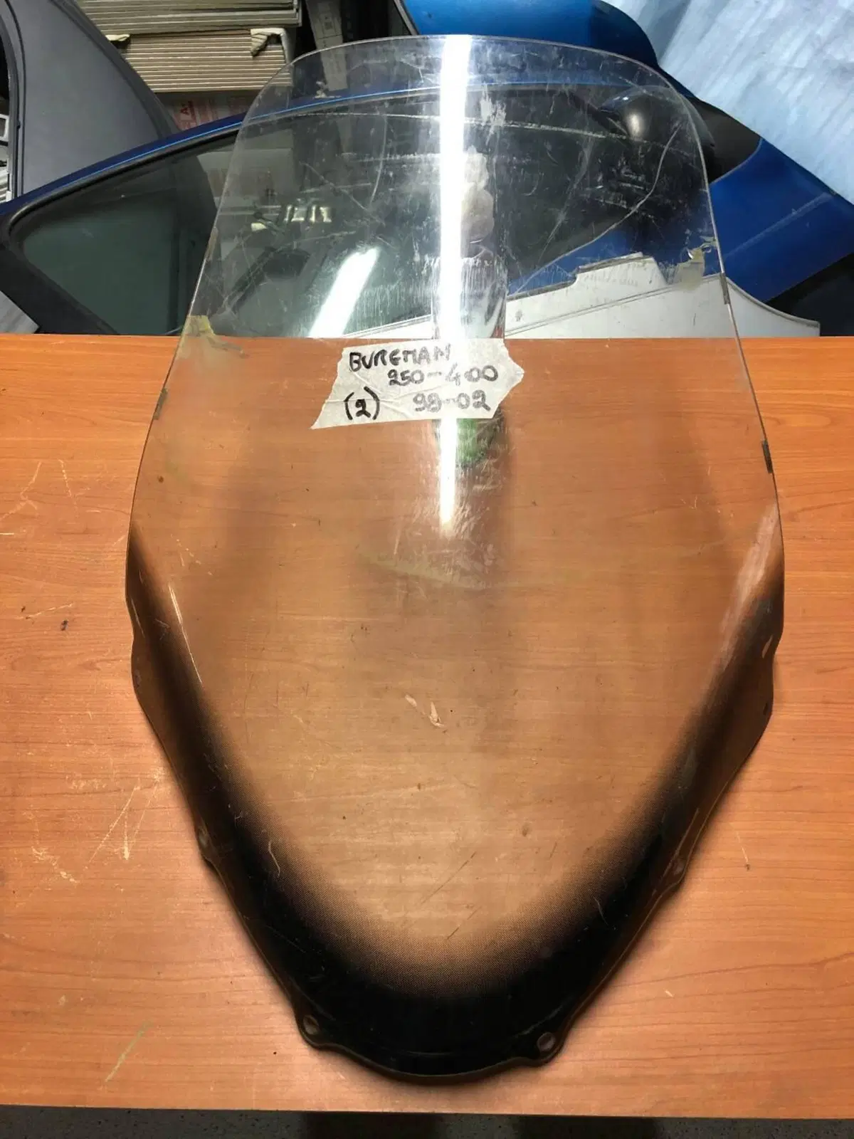 Parabrezza Suzuki Burgman 250-400 '98-00 (3)