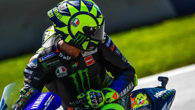 MotoGP 2020, Valentino Rossi: "Manca velocit&agrave; di punta". Ma resta il pilota Yamaha pi&ugrave; costante