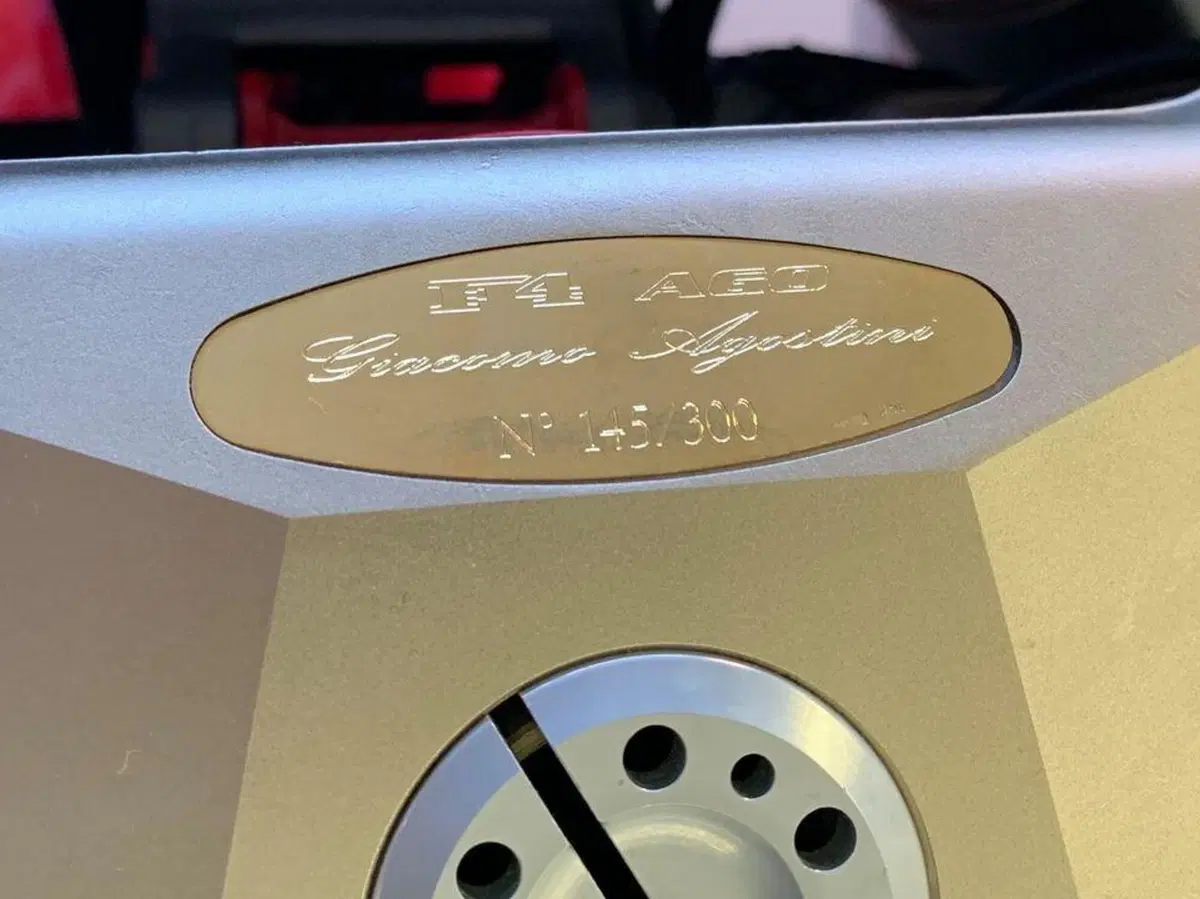 In vendita la MV di Agostini: F4 a €300.000 [FOTOGALLERY] (5)