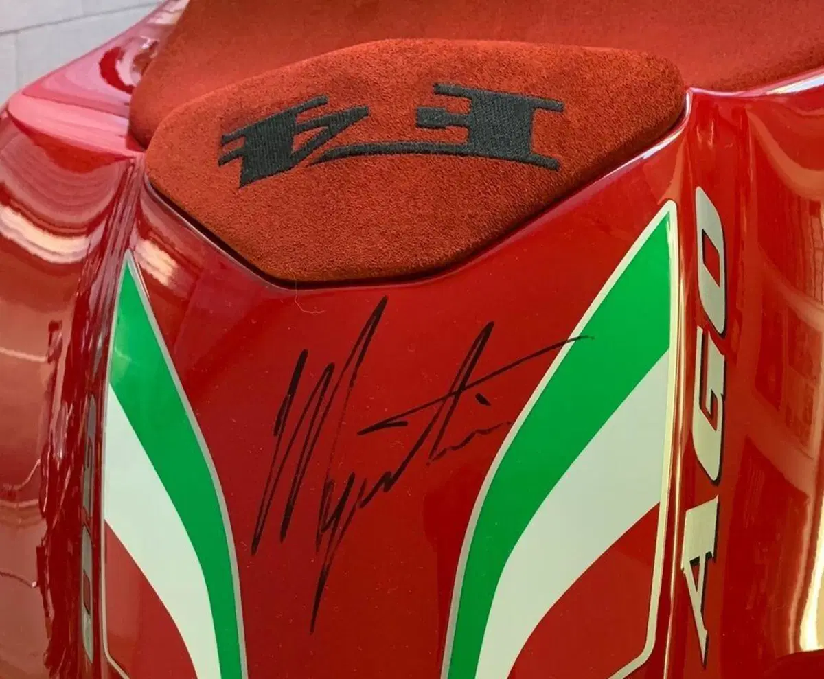In vendita la MV di Agostini: F4 a €300.000 [FOTOGALLERY] (4)