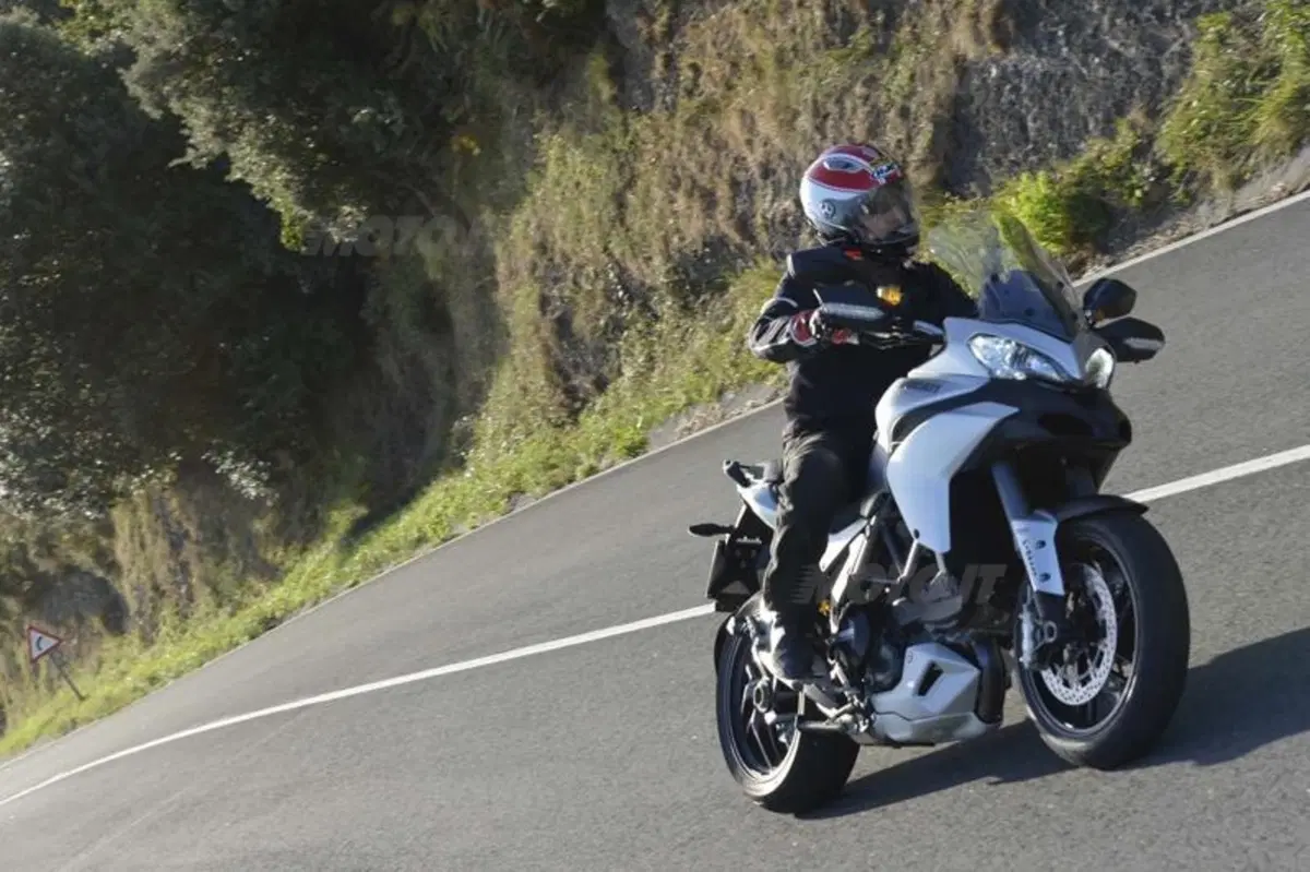 Ducati Multistrada 1200  (5)