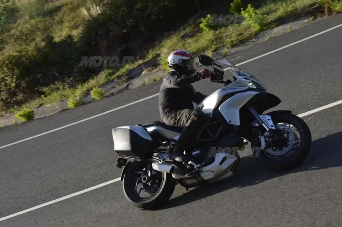 Ducati Multistrada 1200  (7)
