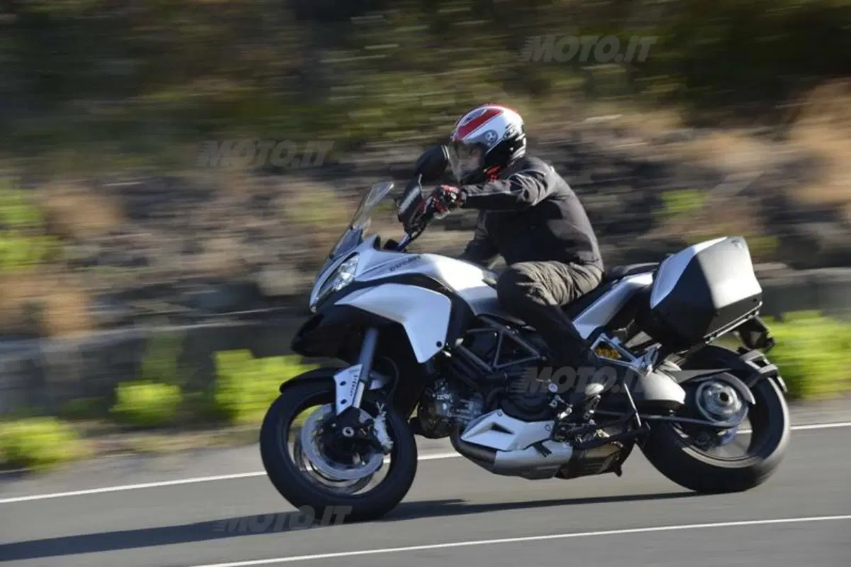 Ducati Multistrada 1200  (9)