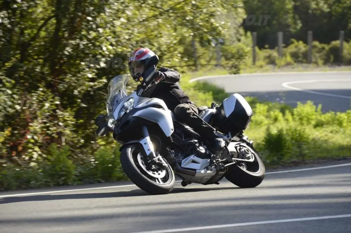Ducati Multistrada 1200  (10)
