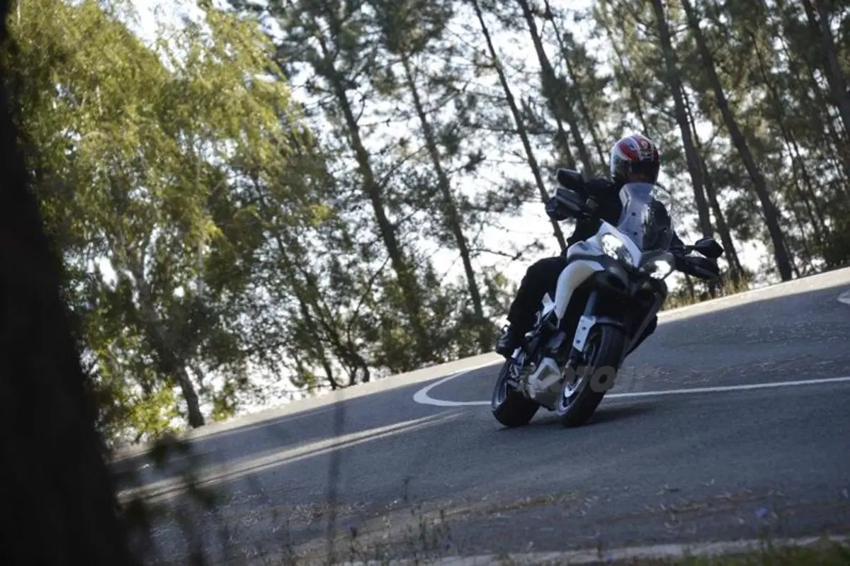 Ducati Multistrada 1200  (13)