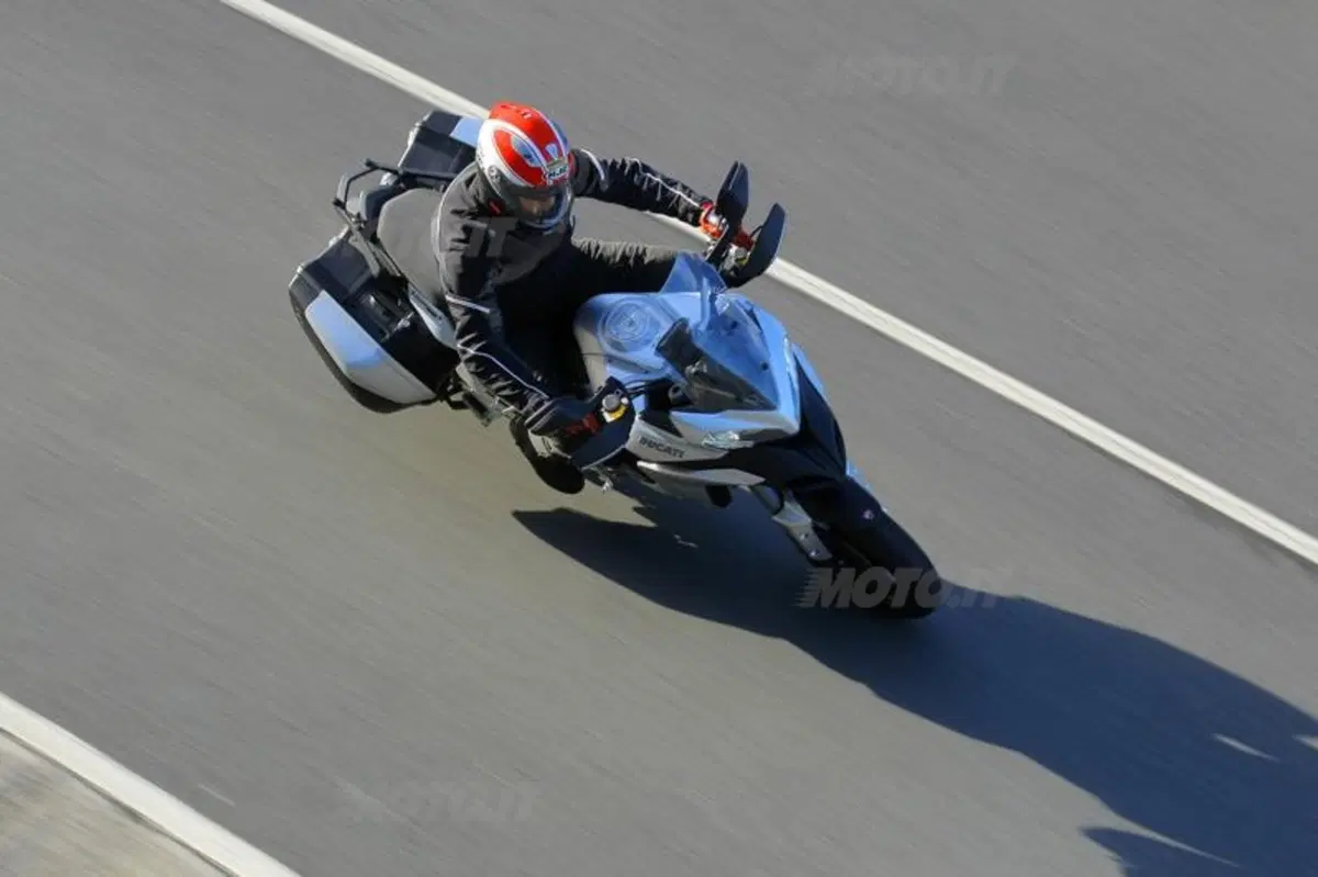 Ducati Multistrada 1200  (15)