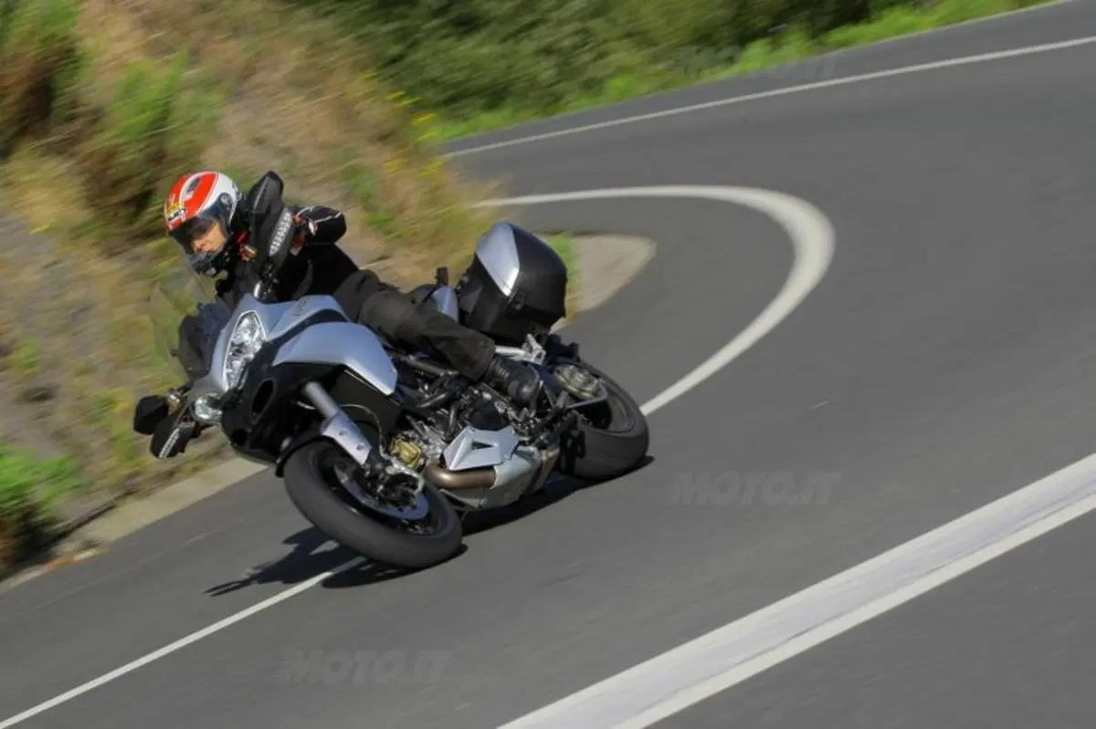 Ducati Multistrada 1200  (18)