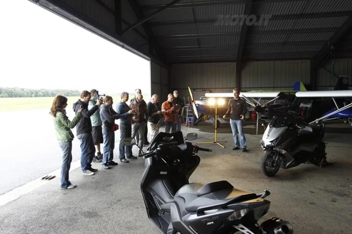 Yamaha T-MAX Hyper Modified by Ludovic Lazareth (14)