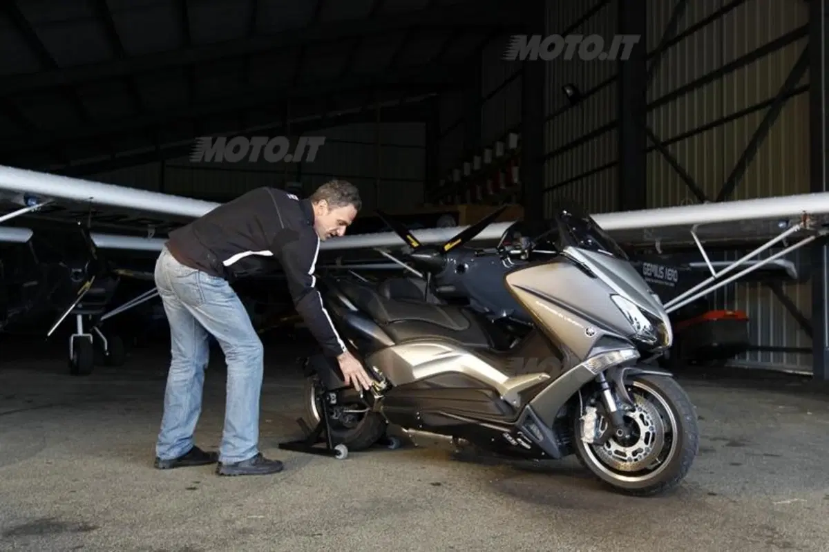 Yamaha T-MAX Hyper Modified by Ludovic Lazareth (15)
