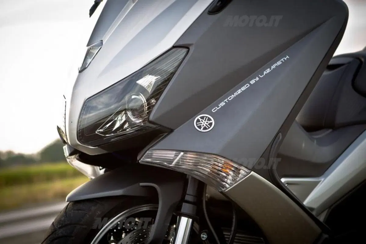 Yamaha T-MAX Hyper Modified by Ludovic Lazareth (23)