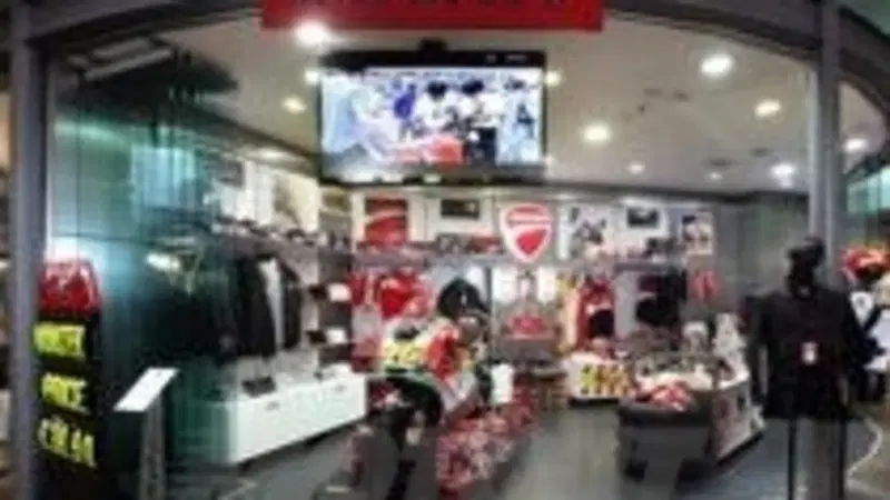 Nuovo Ducati Shop all'aereoporto Marco Polo di Venezia