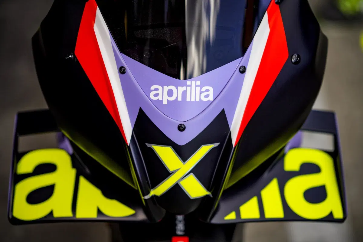Aprilia Tuono V4 Tuono V4 X (2020) (4)