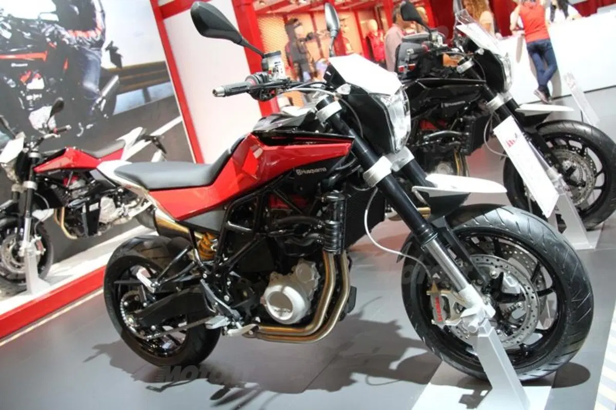 Intermot 2012: Husqvarna Nuda 900 e 900R 2013
