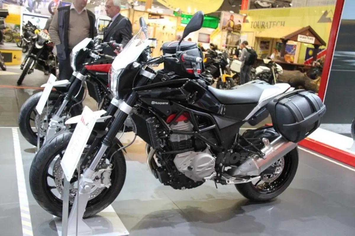 Intermot 2012: Husqvarna Nuda 900 e 900R 2013 (2)
