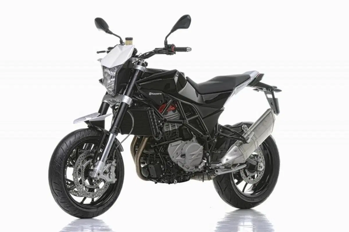 Intermot 2012: Husqvarna Nuda 900 e 900R 2013 (5)